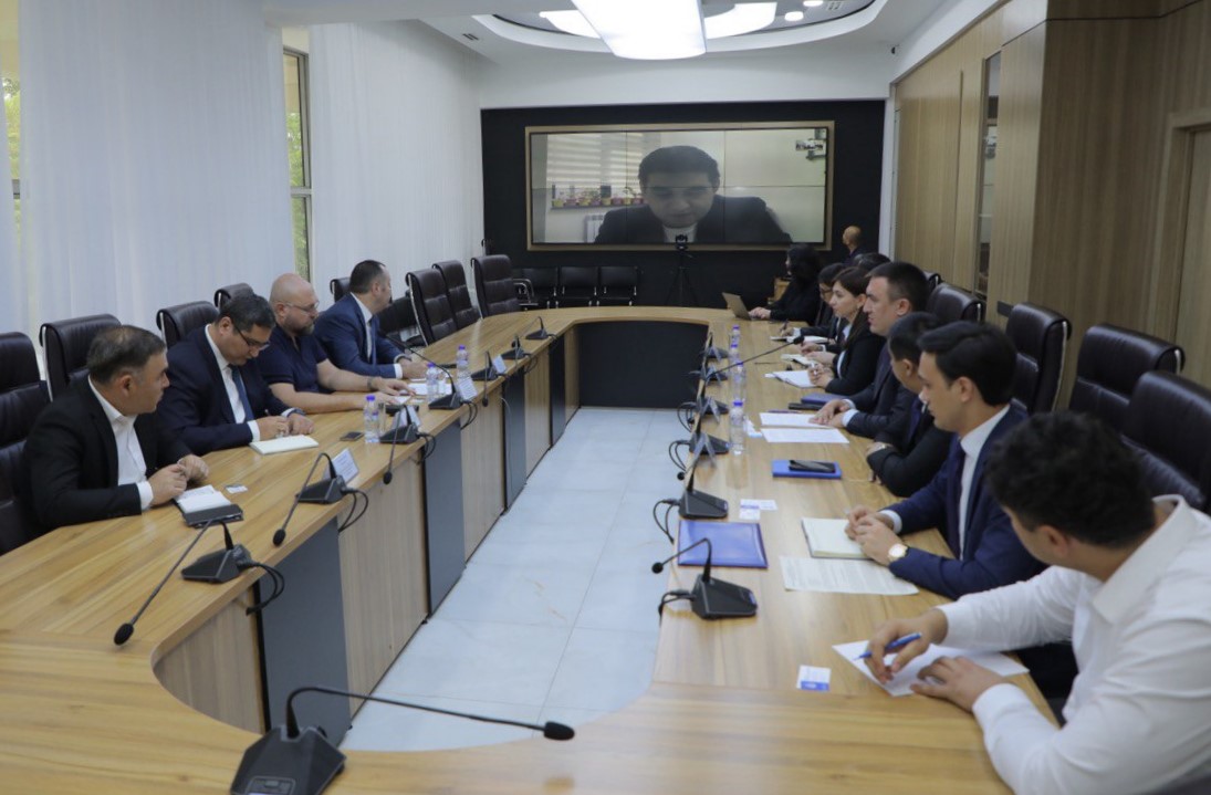 Министерство дошкольного и школьного образования Узбекистана поддержало новую образовательную инициативу по продвижению химии и русского языка в школах
